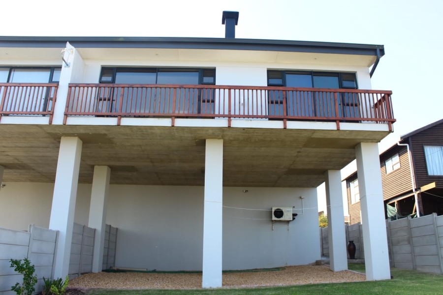 3 Bedroom Property for Sale in Dana Bay Western Cape